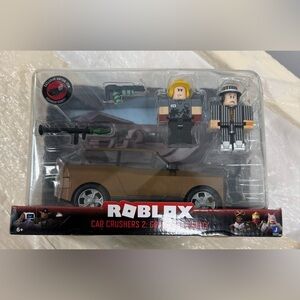 Car Crushers 2: Grandeur Dignity Playset - Brown